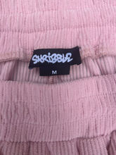 Load image into Gallery viewer, Pink! Pleated Skribble Shorts
